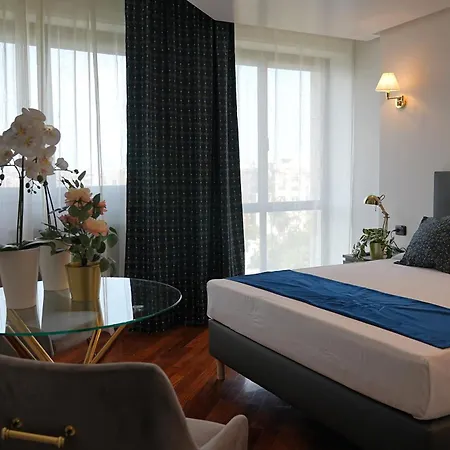 & Premium - Centro - Stazione Gasthuis Bari