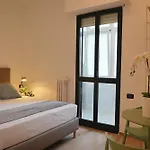 & Premium - Centro - Stazione Konukevi 3*