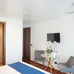 Konukevi & Premium - Centro - Stazione