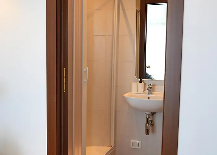 & Premium - Centro - Stazione Bari