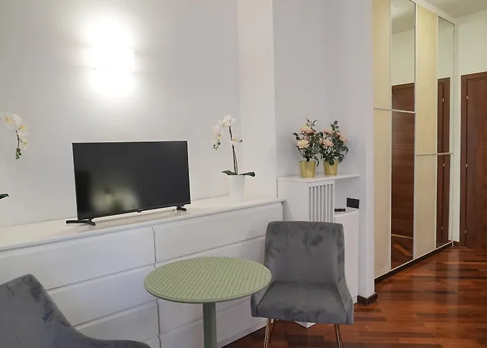 Guest house & Premium - Centro - Stazione 3*