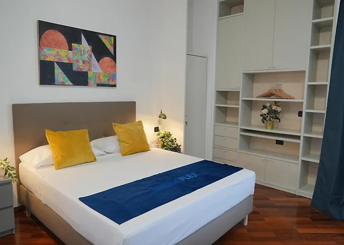 & Premium - Centro - Stazione 3* Bari