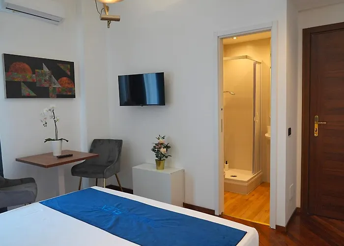 & Premium - Centro - Stazione Guest house Bari